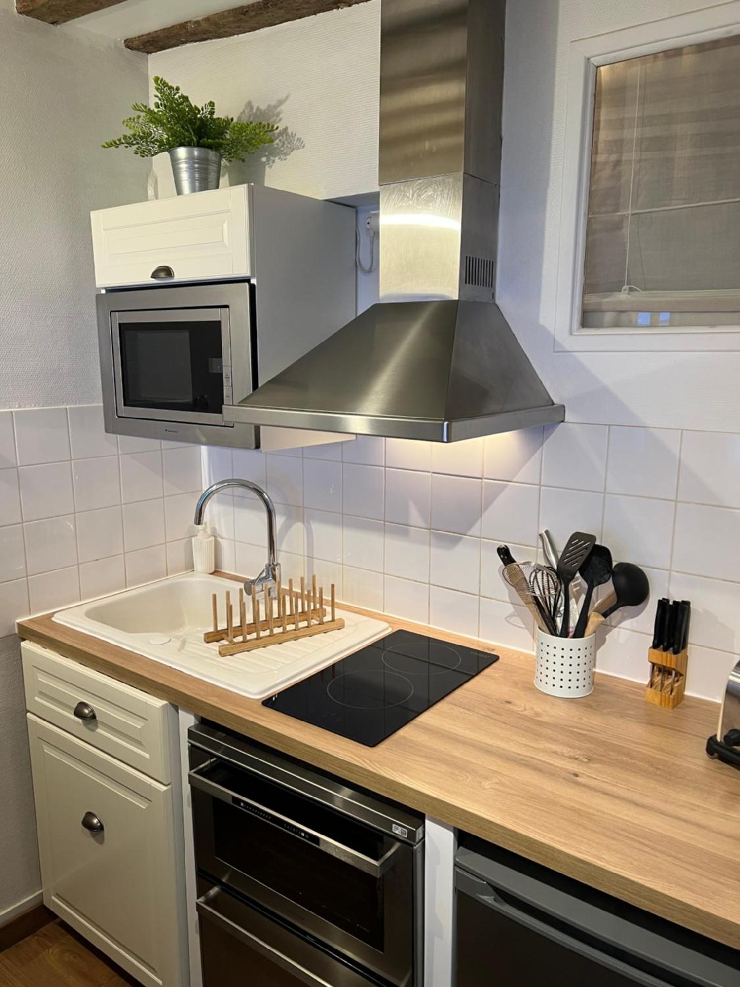 Une Pause Chez Julien, Appartement Lumineux Et Idealement Situe! Honfleur Eksteriør bilde