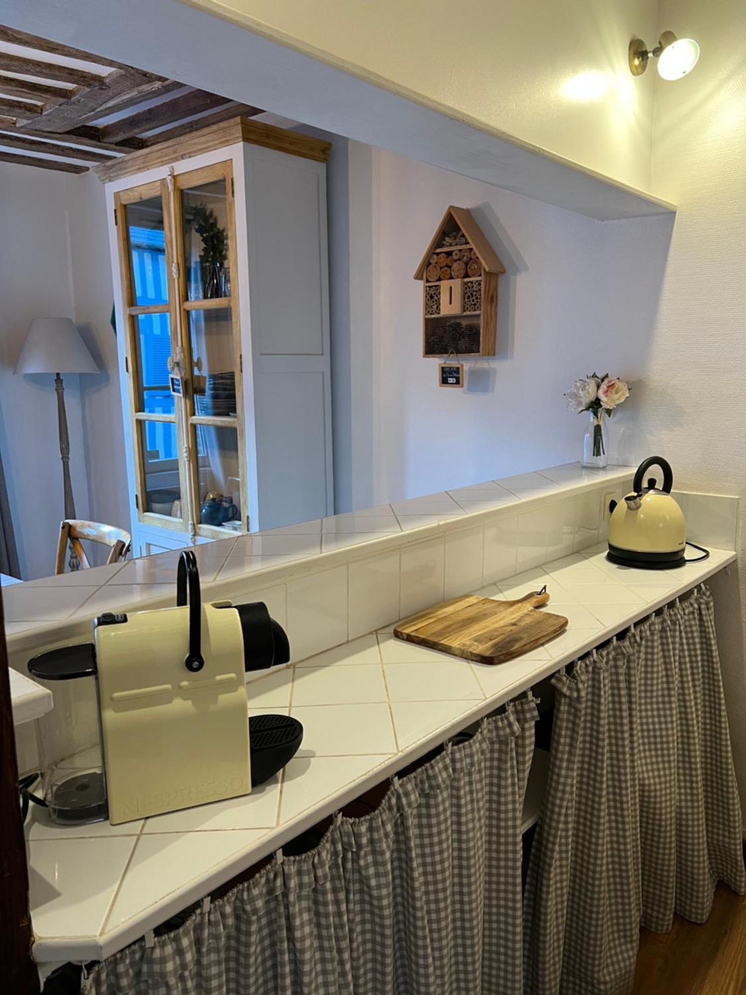 Une Pause Chez Julien, Appartement Lumineux Et Idealement Situe! Honfleur Eksteriør bilde